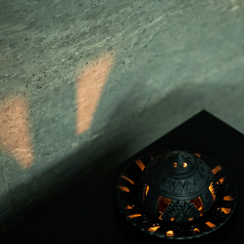 Carved Black Tealight Holder with Plate