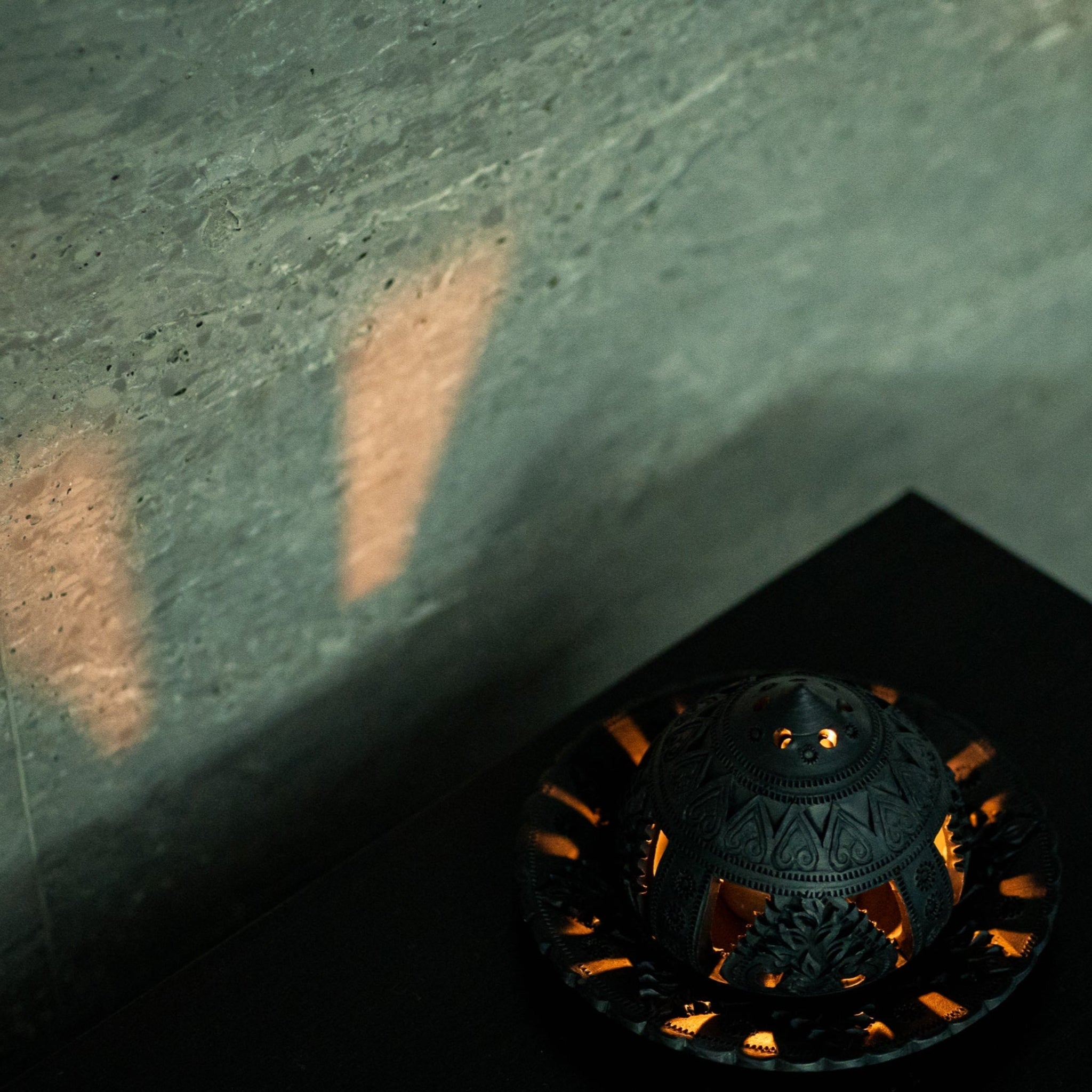Carved Black Tealight Holder with Plate