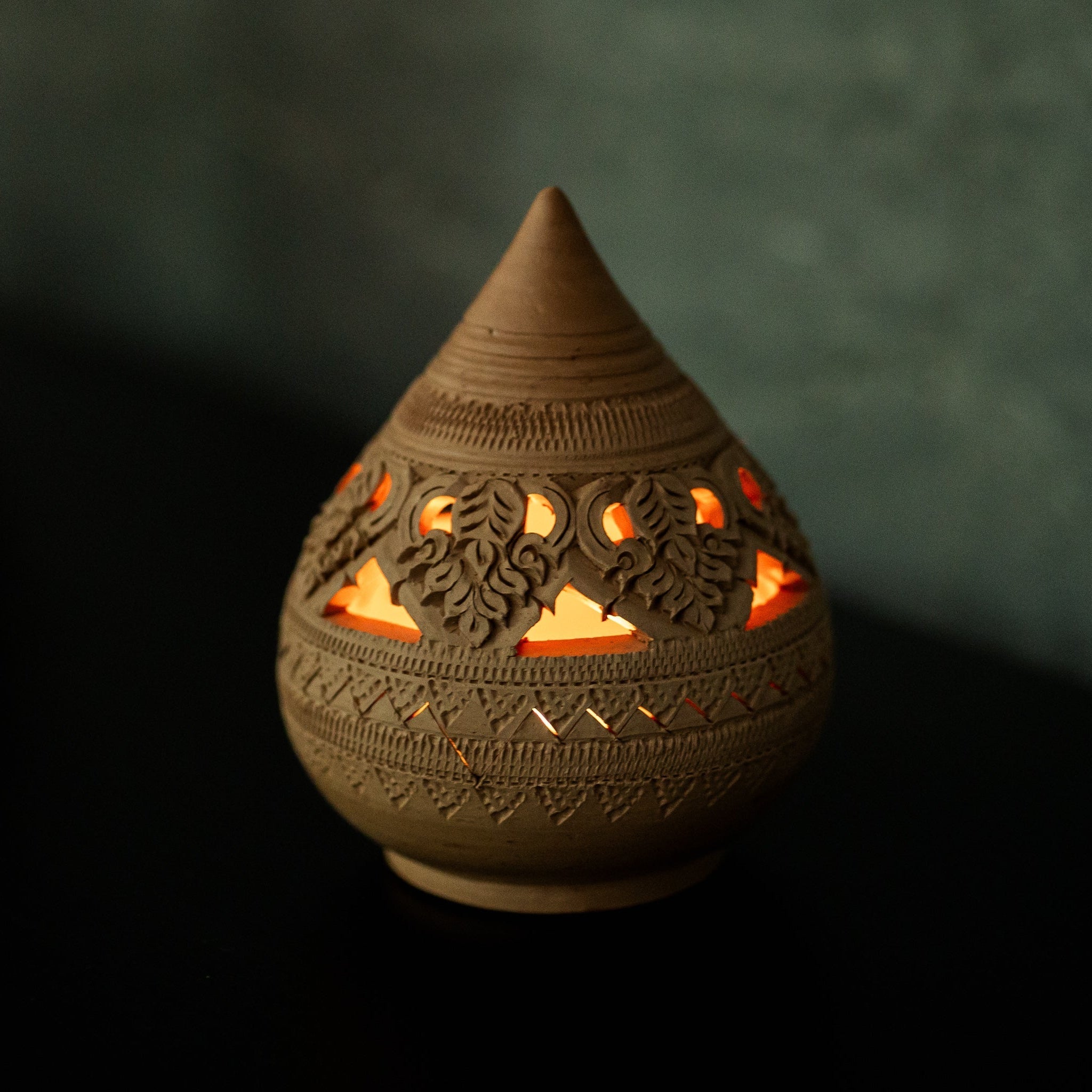 Teardrop Tealight Holder, Burnt Orange
