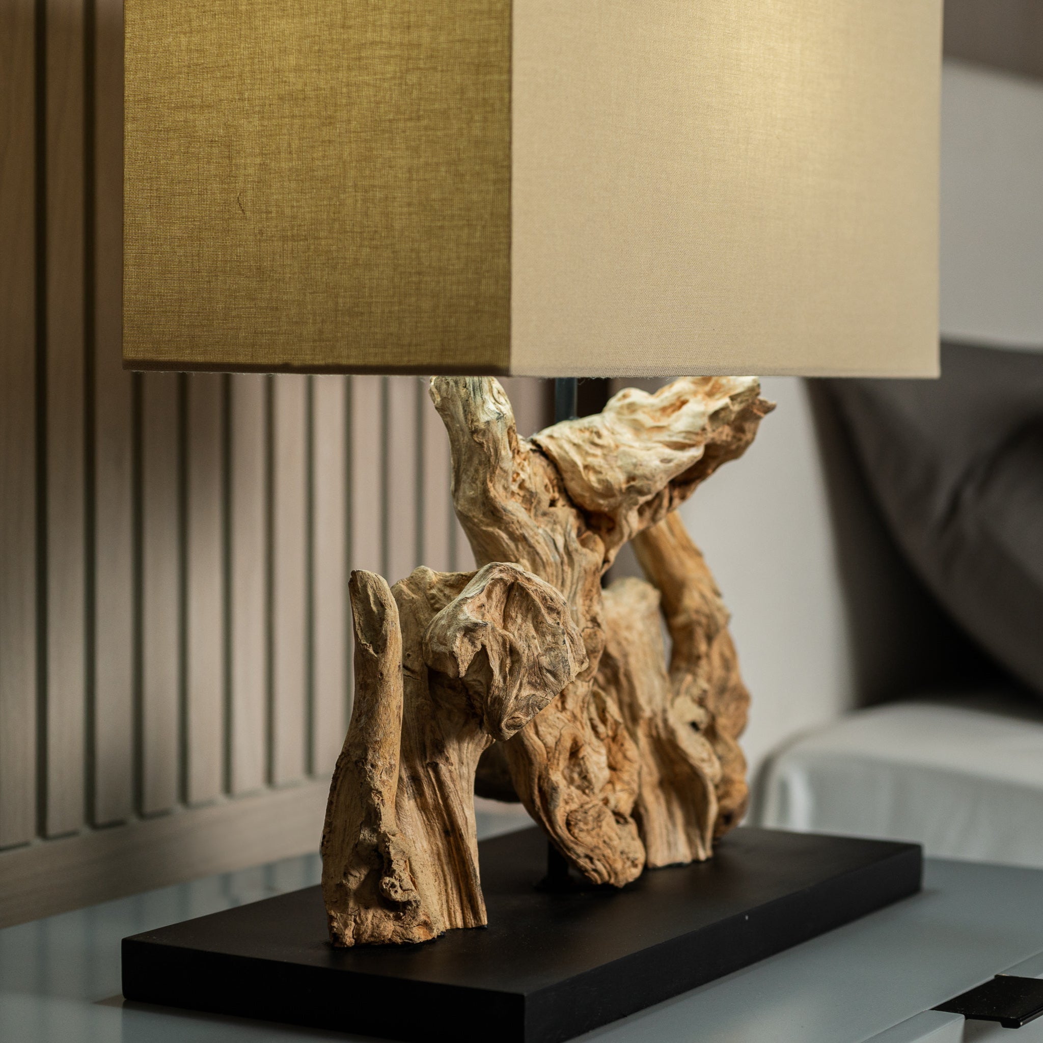 Feuille Table Lamp