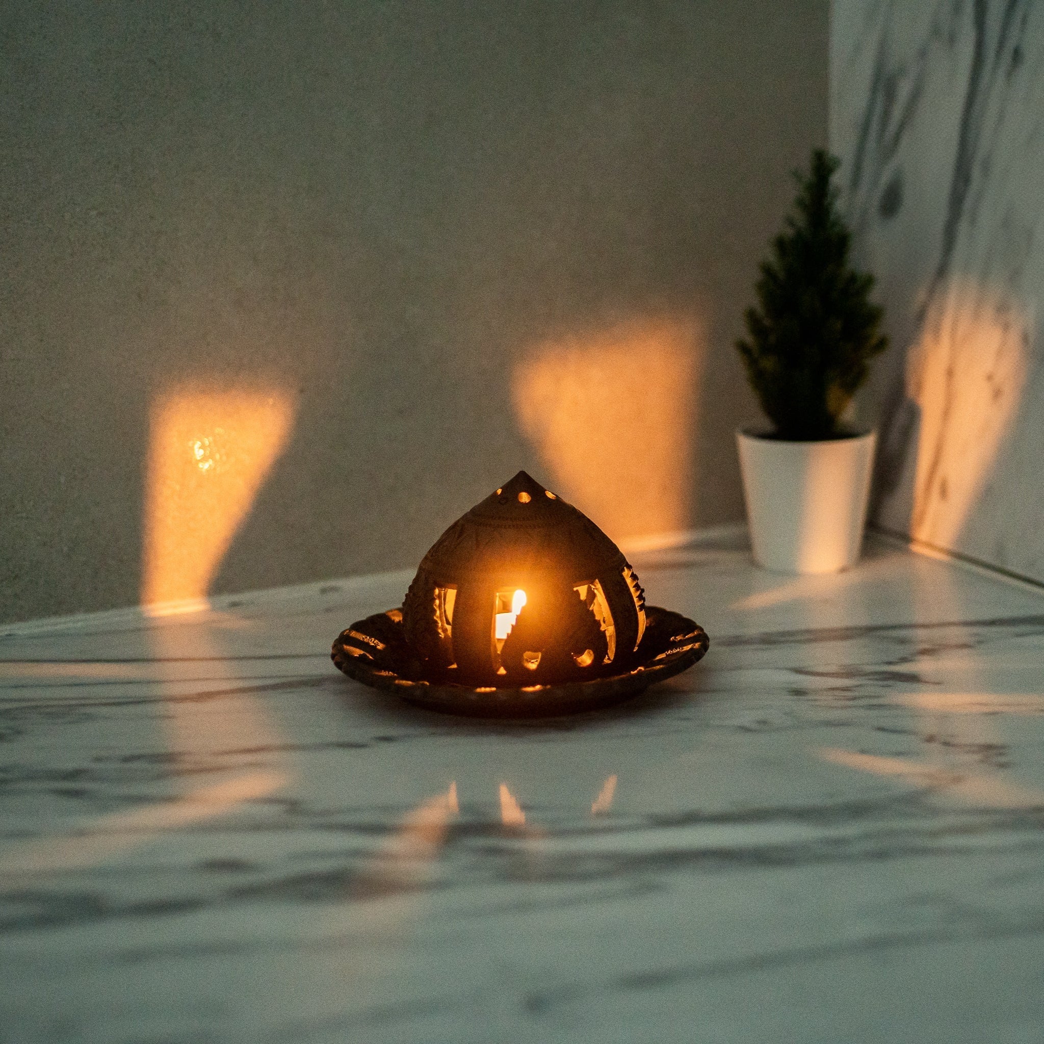 Carved Black Tealight Holder with Plate